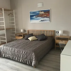 Attico Bed&relax Gasthof Livorno